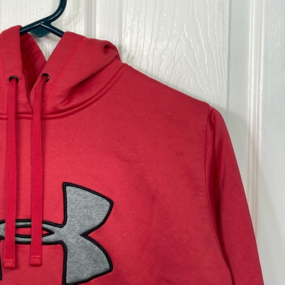 Under Armour Sweatshirt